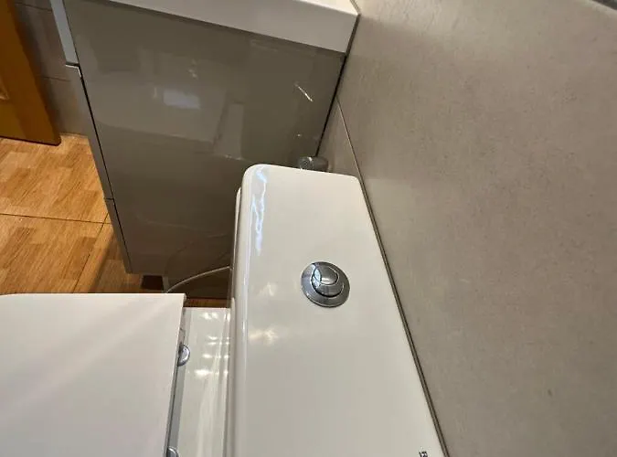 아파트 Picarral *